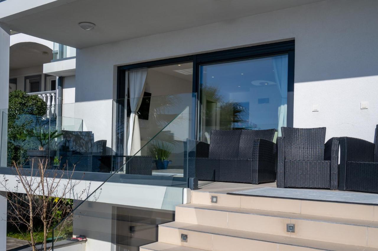 Paradise On The Beach Apartments Bibinje Exteriör bild